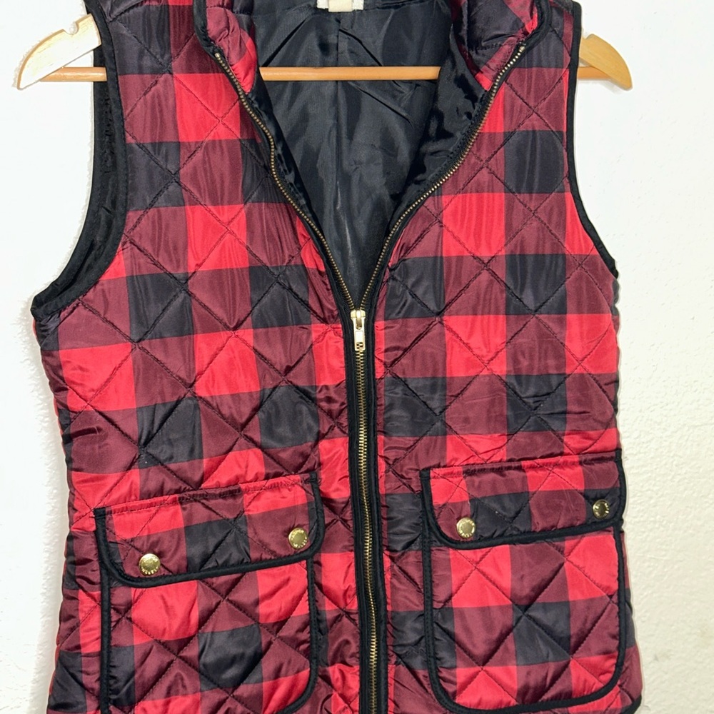 ASPEN Buffalo Plaid Puffer Vest - Picture 3 of 7